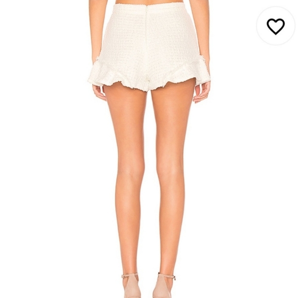 NWT RARE *SOLD OUT* Ivory Karis Shorts Revolve like Camila Coelho Loveshackfancy - Picture 5 of 7